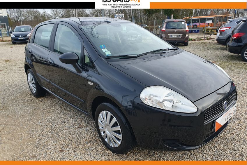 Fiat Grande Punto Fiat Punto 1,4 MPI/70000kms/Distribution neuve/Garantie/Réservation&Livraison Possible