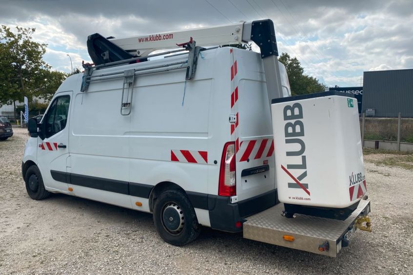 Renault Master Nacelle 2.3l DCI